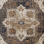 230 x 160cm Vintage Persian Design Rug - Image 2