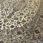 310 x 200cm Hand Knotted Persian Kashan Wool Rug - Image 3