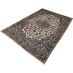 323 x 230cm Hand Knotted Persian Kashmar Wool Rug - Image 4