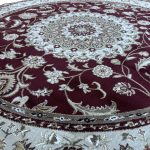 200 x 200cm Persian Design Floral Red Round Rug - Image 3