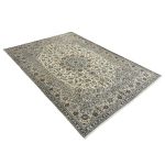 343 x 243cm Hand Knotted Ivory Kashan Persian Rug - Image 3