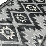 340 x 240cm Contemporary Turkish Rug | Stylish Modern Carpet for Home Décor - Image 4