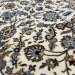 350 x 250cm Persian Machine Made Kashan Cream/Blue Rug - Image 4