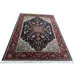 230 x 160cm Dark Navy Iranian Heriz Design Medallion Rug - Image 2