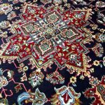 230 x 160cm Dark Navy Iranian Heriz Design Medallion Rug - Image 4