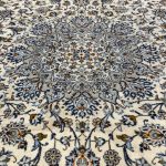 400 x 285cm Hand Knotted Persian Kashan – Grey Ivory Wool Rug - Image 3