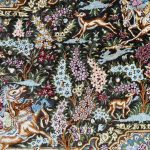 70 x 50cm Hand Woven Persian Hunting Scene 100% Pure Silk Qum Rug